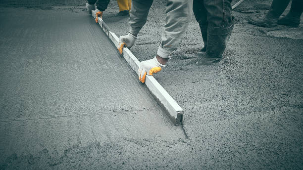 Best Concrete Walkway Installation  in Kendall Park, NJ